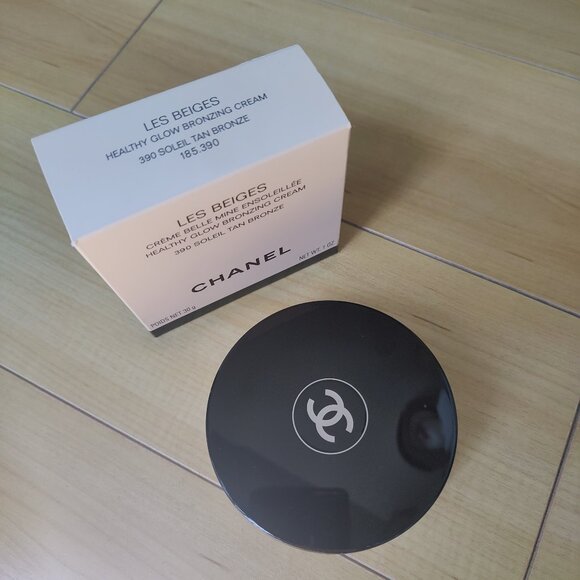 Chanel Bronzing Cream - Picture 7 of 7